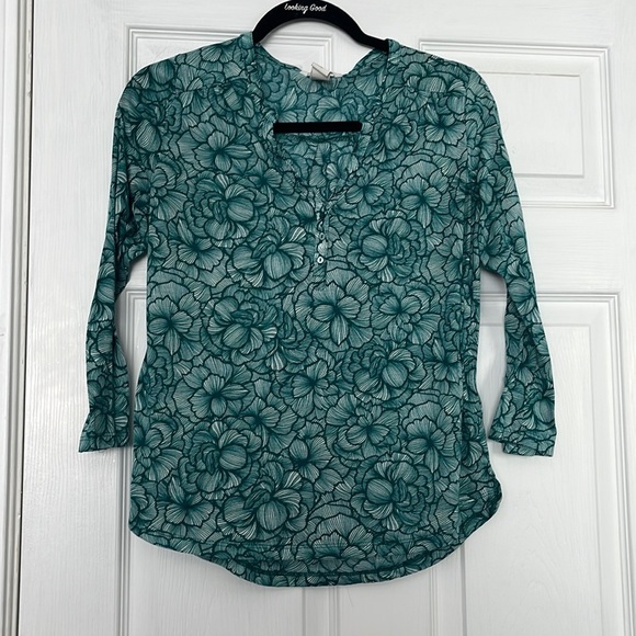 “H&M Floral Top size small” - Picture 1 of 6